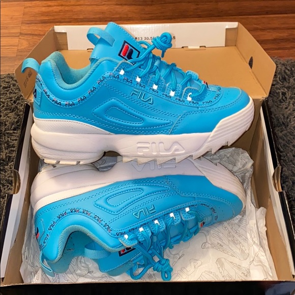 Filas - Picture 2 of 3